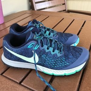 Women's Nike Zoom Kiger 4 trail running shoes